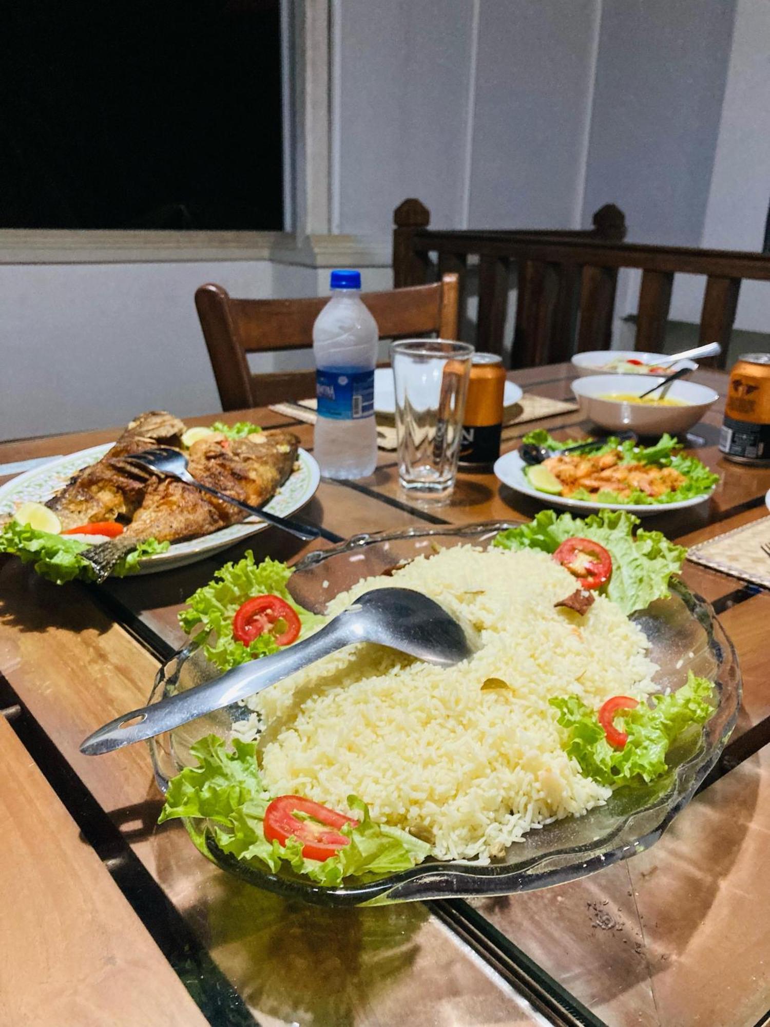 苏普恩别墅酒店 本托塔 外观 照片